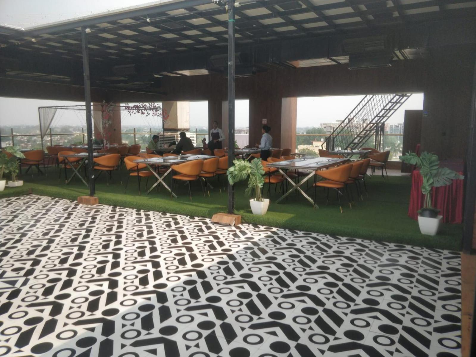 Motel Bilaspur City Esterno foto