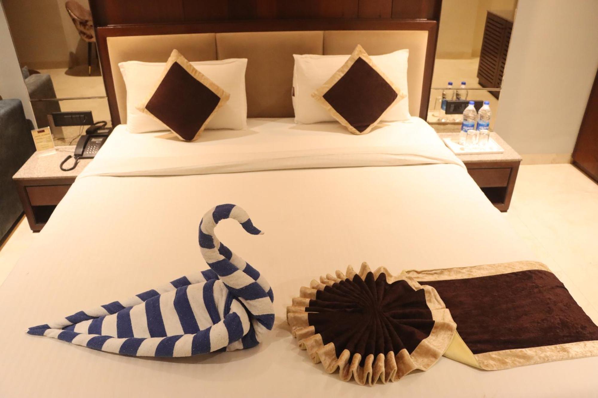 Motel Bilaspur City Esterno foto