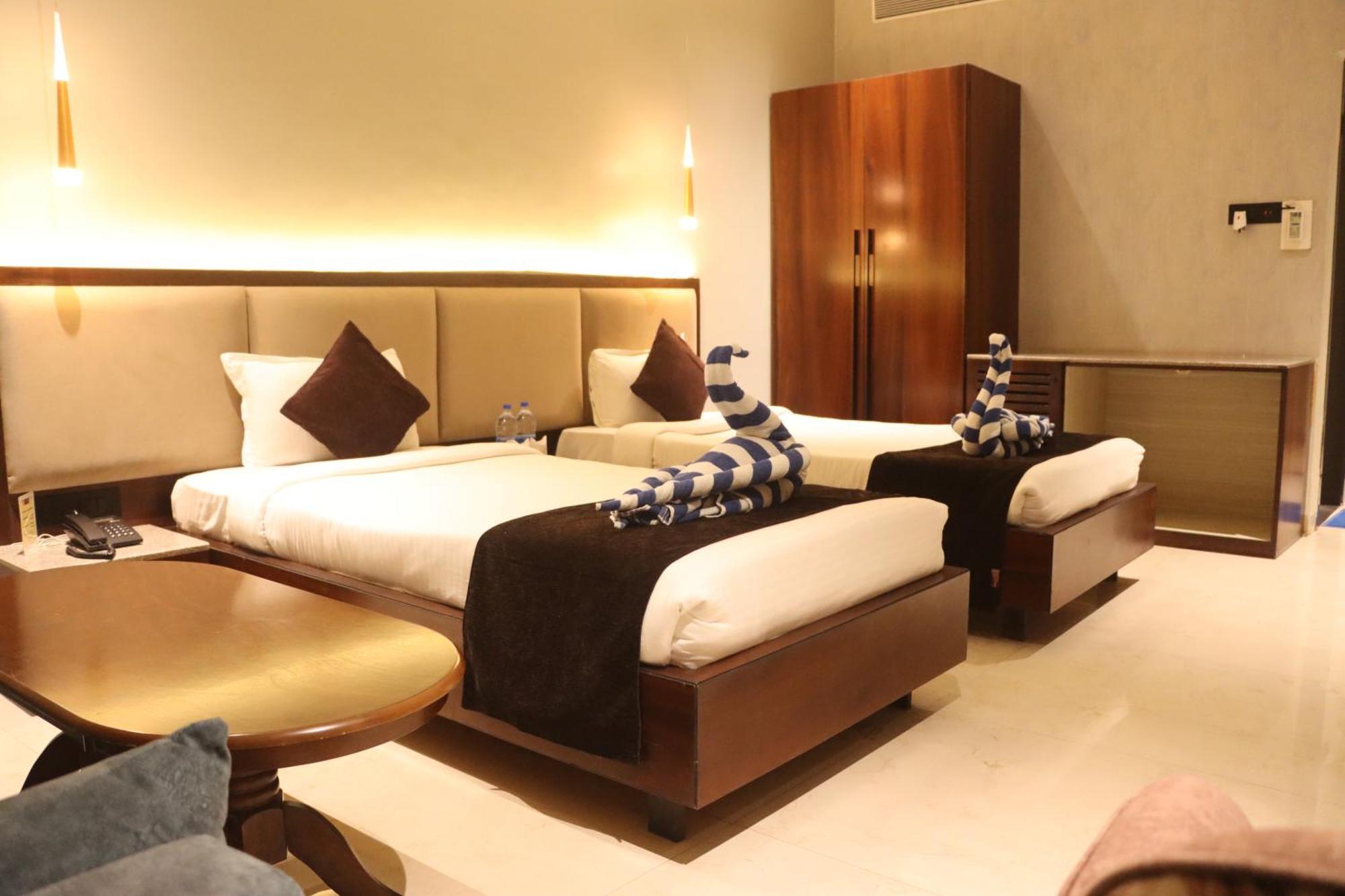 Motel Bilaspur City Esterno foto