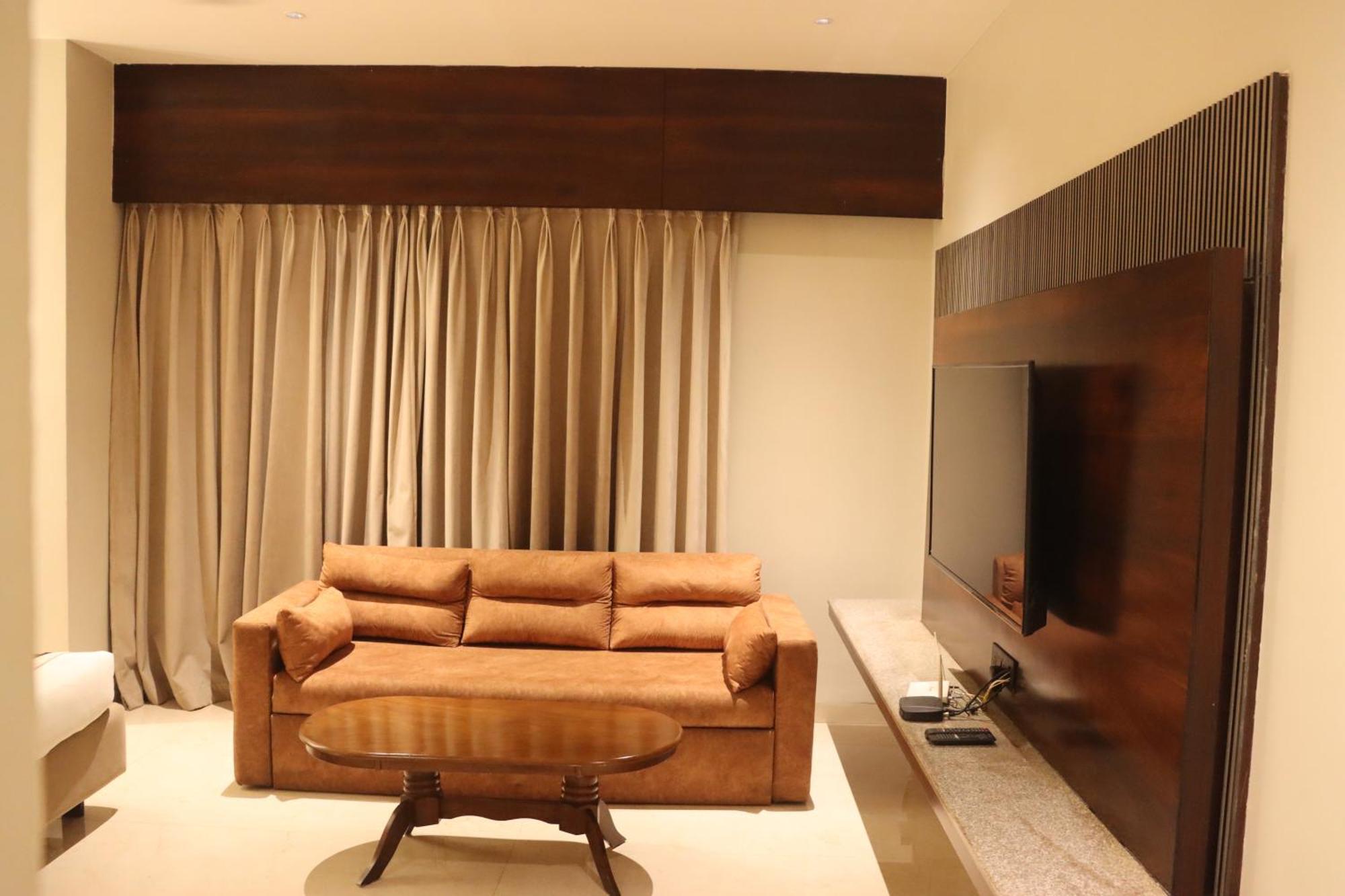 Motel Bilaspur City Esterno foto